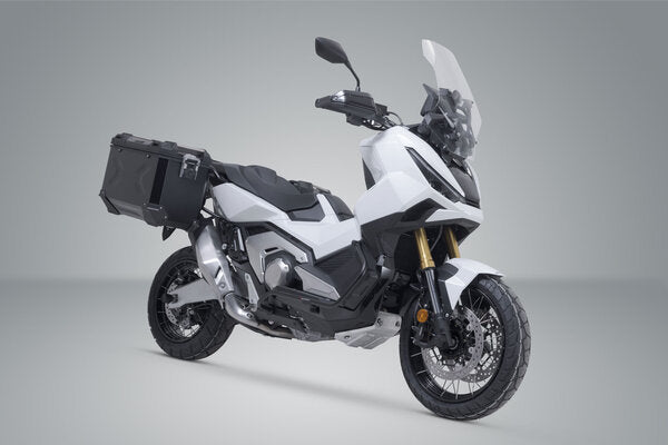 ZESTAW KUFRA CENTRALNEGO TRAX ADV SW-MOTECH 45/45 L. HONDA X-ADV (24-) BLACK 3