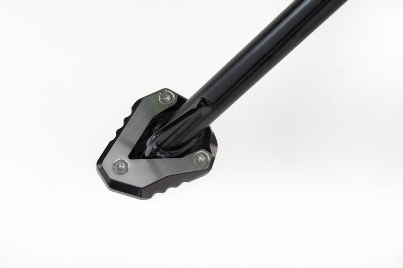NAKŁADKA NÓŻKI BOCZNEJ SW-MOTECH KAWASAKI NINJA 125/Z125 (18-), BLACK/SILVER 1