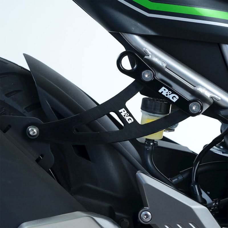 MOCOWANIE WYDECHU + ZAŚLEPKA PODNÓŻKA RG RACING KAWASAKI NINJA 125 / Z125 19- BLACK 1