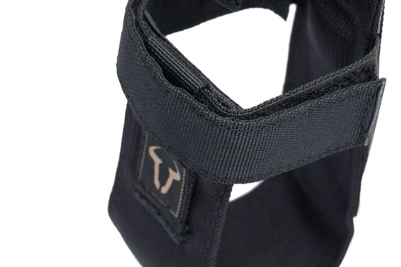UCHWYT NA BUTELKĘ/BIDON LEGEND GEAR LA6 SW-MOTECH MOLLE SYSTEM BLACK 5