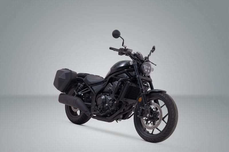 ZESTAW KUFRÓW BOCZNYCH URBAN ABS I STELAŻY SW-MOTECH HONDA CMX1100 REBEL (20-) BLACK 2X16,5L 1