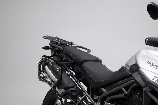 STELAŻ PRO NA KUFRY BOCZNE SW-MOTECH TRIUMPH TIGER 800 MODELS (10-) BLACK 1
