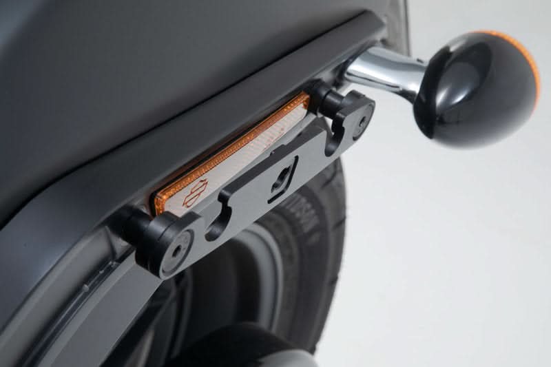 STELAŻ BOCZNY SLH LEWY SW-MOTECH HARLEY-DAVIDSON SOFTAIL FAT BOB / S (17-) LH2 BLACK 1