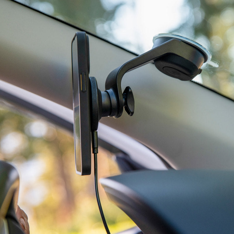 Uchwyt Samochodowy Na Telefon Z Ładowarką Sp Connect Suction Mount Spc+ Black 3 278440_ZAL567199.jpg