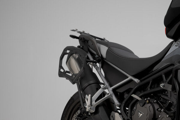 ZESTAW KUFRÓW BOCZNYCH SW-MOTECH DUSC TRIUMPH TIGER 900/GT/RALLY/PRO 41/33 BLACK 5