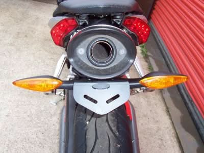 MOCOWANIE TABLICY REJESTRACYJNEJ RG RACING BENELLI TNT 04-/1130 CAFE RACER 1