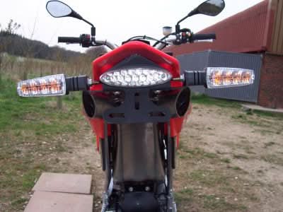 MOCOWANIE TABLICY REJESTRACYJNEJ RG RACING APRILIA SXV 450/550 1