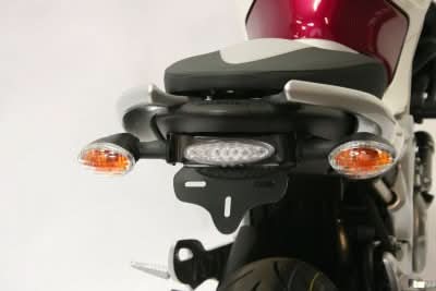 MOCOWANIE TABLICY REJESTRACYJNEJ RG RACING SUZUKI GLADIUS 09- 1