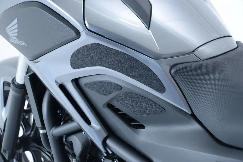 NAKLEJKA NA BAK TANKPAD ANTYPOŚLIZGOWY 6 CZĘŚCI RG RACING HONDA NC700/NC750 (13-14) CLEAR 3