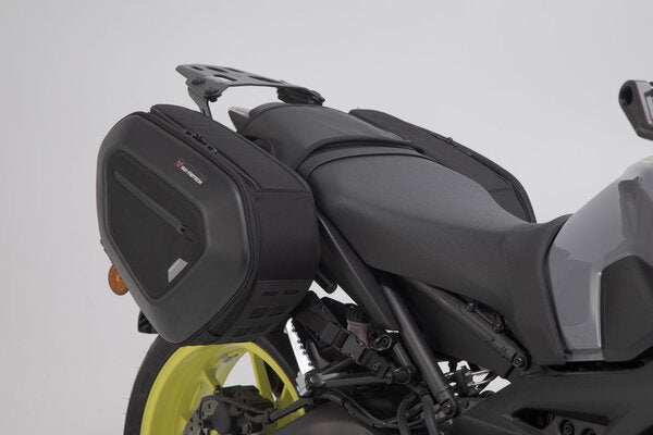 ZESTAW SAKW PRO BLAZE H I STELAŻY SW-MOTECH YAMAHA MT-09 (16-20) BLACK 5