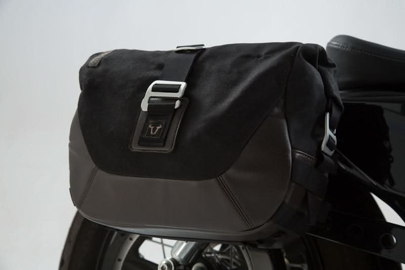 ZESTAW SAKW I STELAŻY LEGEND GEAR SW-MOTECH HARLEY DAVIDSON SPORTSTER MODELS (04-) BROWN 5