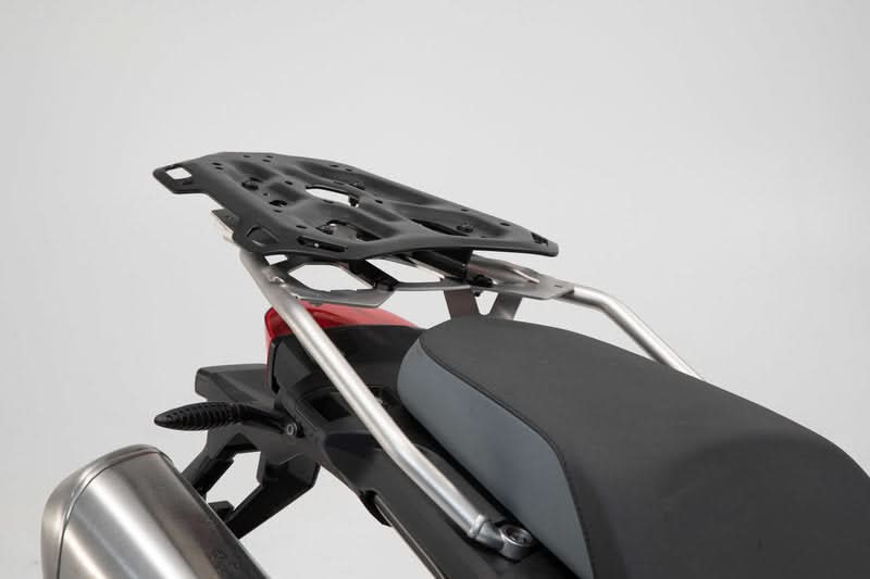 ZESTAW KUFRA CENTRALNEGO TRAX ADV SW-MOTECH F 750/850 GS (17-) STALOWY BAGAŻNIK SILVER 5