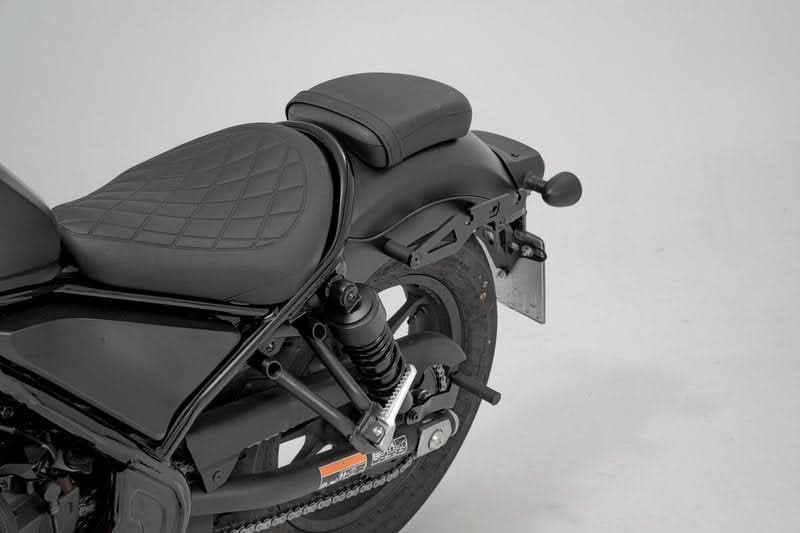 ZESTAW SAKW I STELAŻY LEGEND GEAR LH1/LH1 SW-MOTECH 2X19,5L HONDA CMX500 REBEL (16-) 9
