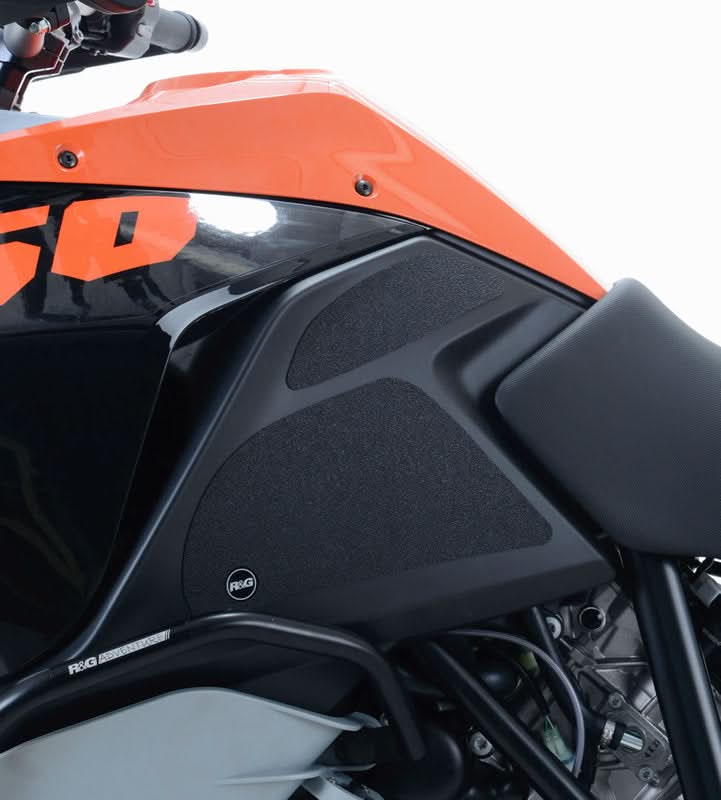 NAKLEJKA NA BAK TANKPAD ANTYPOŚLIZGOWY 4 CZĘŚCI RG RACING KTM 1190 ADVENTURE (13-14) BLACK 1
