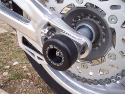 SLIDERY WAHACZA RG RACING APRILIA SXV 450/550 06, SL750 SHIVER, DORSODURO 750 BLACK 1