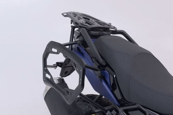 ZESTAW KUFRÓW BOCZNYCH TRAX ADV I STELAŻY SW-MOTECH SUZUKI V-STROM 800/800DE (22-) SILVER 45/37L. 5