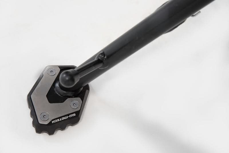 NAKŁADKA NÓŻKI BOCZNEJ SW-MOTECH BMW F 750 GS (17-) BLACK SILVER 1