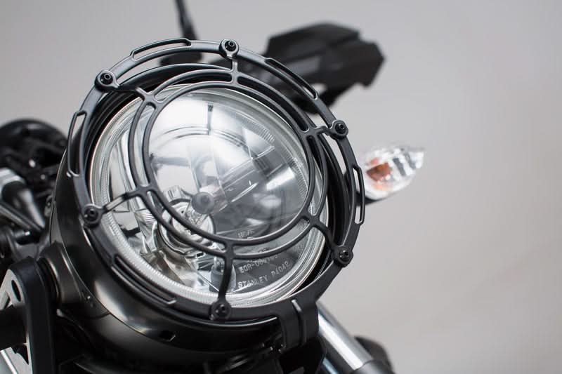 OSŁONA REFLEKTORA SW-MOTECH GRILL YAMAHA XSR700 (15-20) / XSR700 XT (19-) BLACK 1