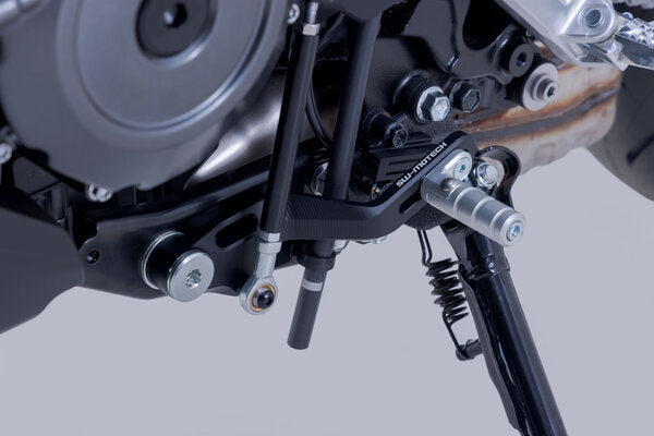 ZESTAW DŹWIGNI ZMIANY BIEGÓW I PEDAŁU HAMULCA SW-MOTECH SUZUKI GSX-8S / GSX-8R (22-) 3