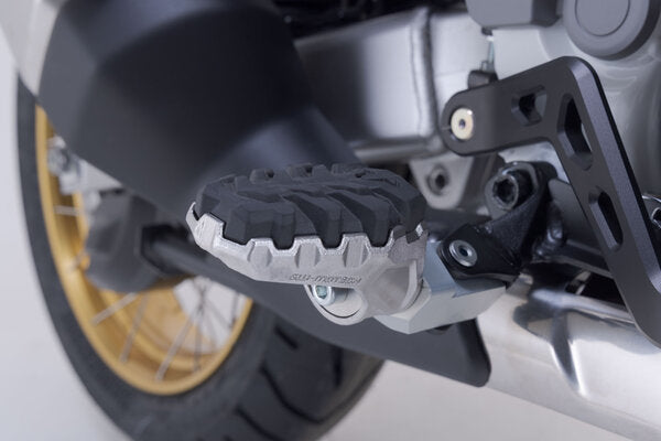 PODNÓŻKI EVO SW-MOTECH HONDA CRF1100L AFRICA TWIN / ADV SPORTS. BLACK 3