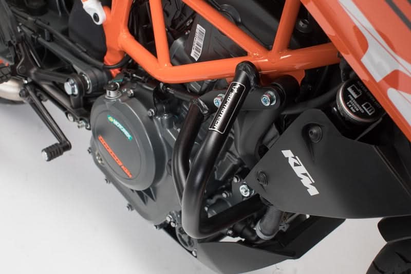 CRASHBAR/GMOL SW-MOTECH KTM 390 DUKE (13-20) BLACK 3