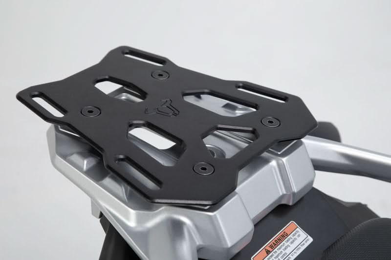 STELAŻ STREET-RACK POD PŁYTĘ MONTAŻOWĄ KUFRA SW-MOTECH SUZUKI V-STROM 250 (18-) BLACK 1