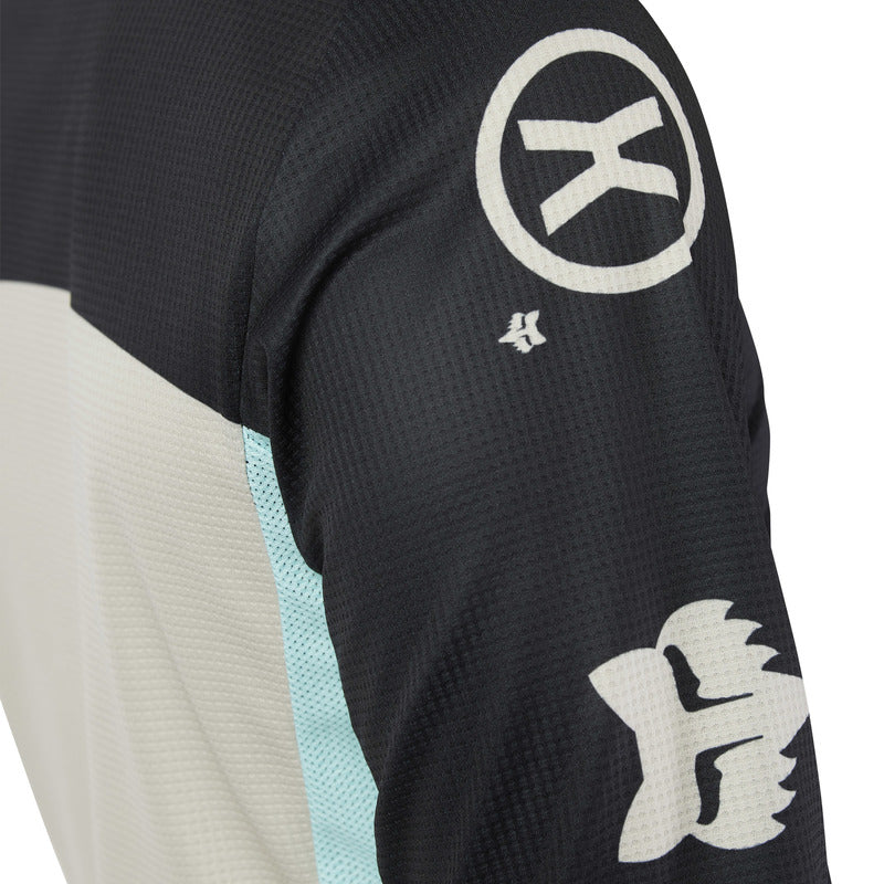 Bluza Fox 180 Hello Future Black 11 325058_ZAL767575.jpg
