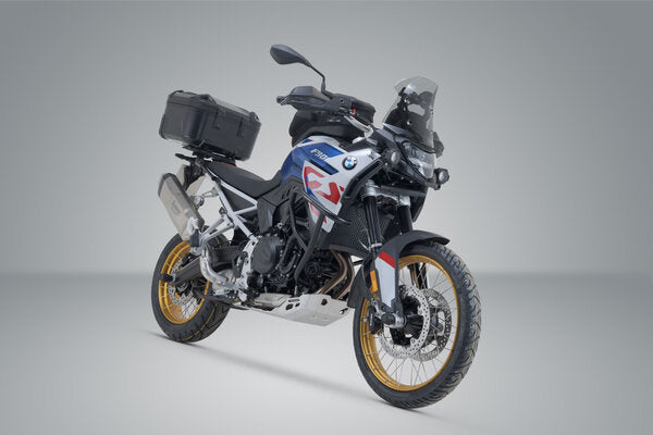ZESTAW KUFRA CENTRALNEGO SW-MOTECH DUSC L BMW F 900 GS (23-) 41 L BLACK 3