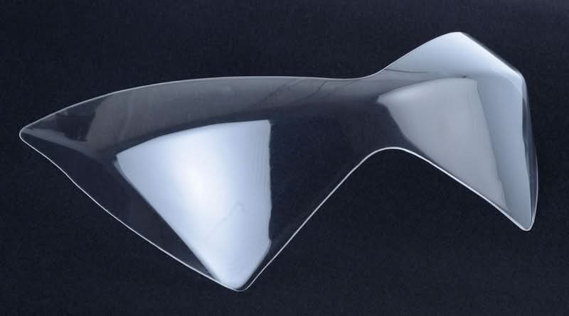 OSŁONA REFLEKTORA RG RACING KAWASAKI Z800/Z300/Z250 13- 18 1