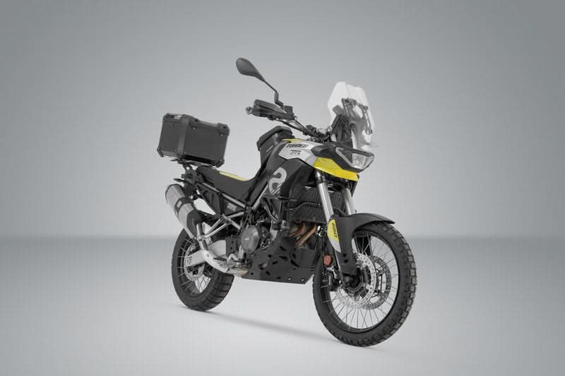 ZESTAW KUFRA CENTRALNEGO TRAX ADV SW-MOTECH KTM MODELS HUSQVARNA NORDEN 901 BLACK 3