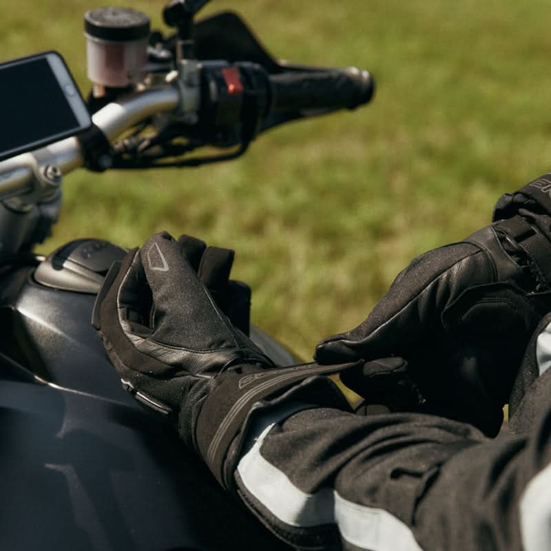 Rękawice Motocyklowe Ozone Touring Wp Black 11 214535_ZAL578998.jpg