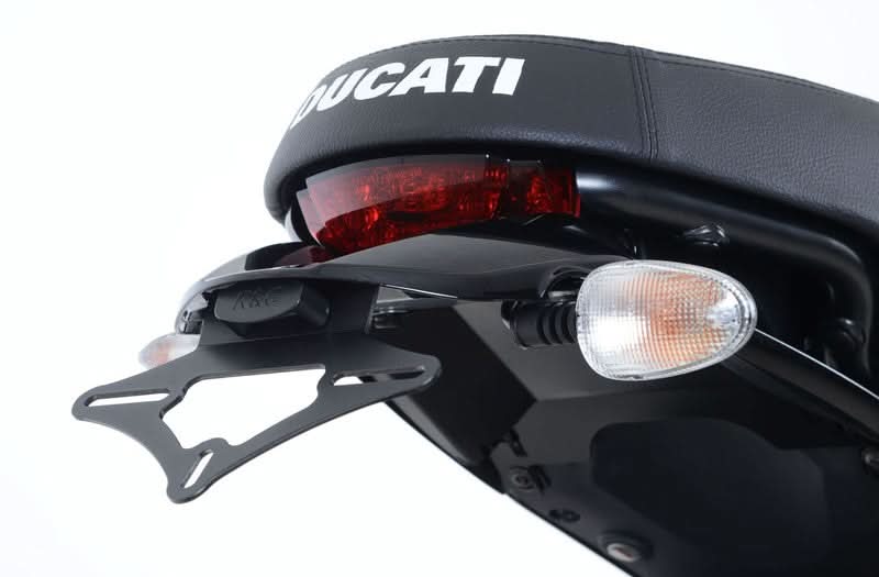 MOCOWANIE TABLICY REJESTRACYJNEJ RG RACING DUCATI SCRAMBLER (800) SIXTY2 1