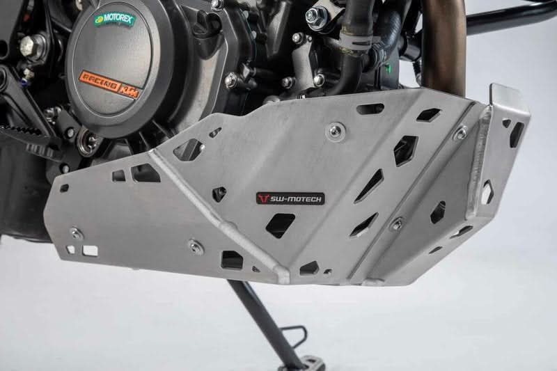 ZESTAW ZABEZPIECZAJĄCY MOTOCYKL ADVENTURE SW-MOTECH KTM 390 ADVENTURE (19-) 7