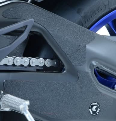 OSŁONA WAHACZA RG RACING YAMAHA YZF-R1 15-/R1M 15-, 4 CZĘŚCI BLACK 7