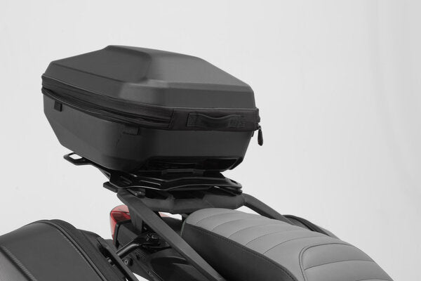 ZESTAW KUFRA CENTRALNEGO URBAN ABS SW-MOTECH YAMAHA MT-09 TRACER/ TRACER 900 GT BLACK 4
