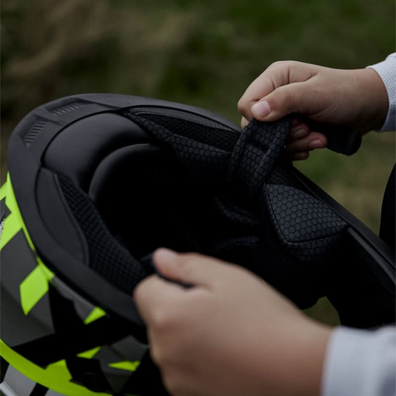 Kask Imx Fmx-01 Junior Black/White/Flo Yellow/Grey 30 229761_ZAL635910.jpg