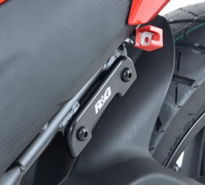MOCOWANIE WYDECHU + ZAŚLEPKA PODNÓŻKA RG RACING HONDA CBR300R BLACK 11