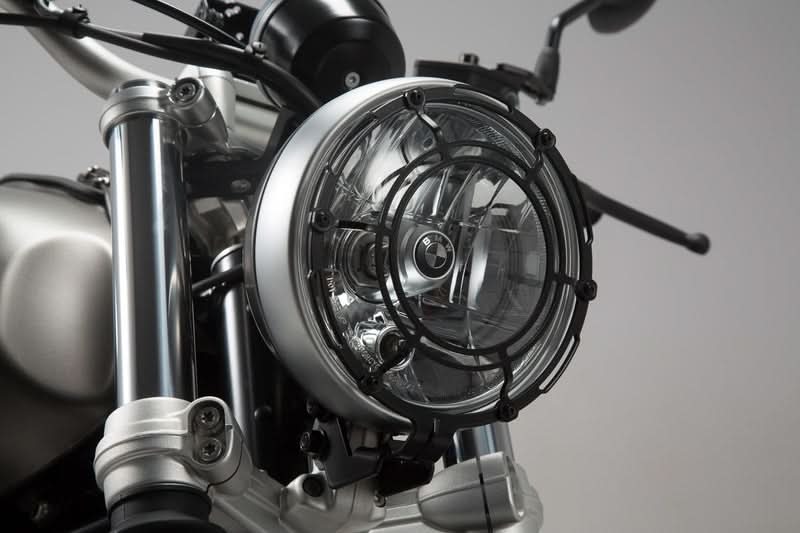 OSŁONA REFLEKTORA SW-MOTECH GRILL BMW R NINET/SCRAMBLER/PURE BLACK 1