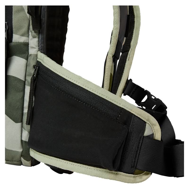 PLECAK FOX UTILITY 10L HYDRATION PACK GREEN CAMO MEDIUM 9