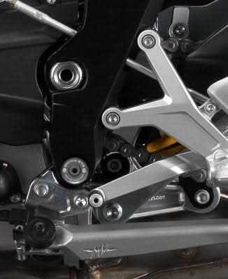 ZAŚLEPKA RAMY RG RACING LEWA MV AGUSTA 675/800 BRUTALE 1