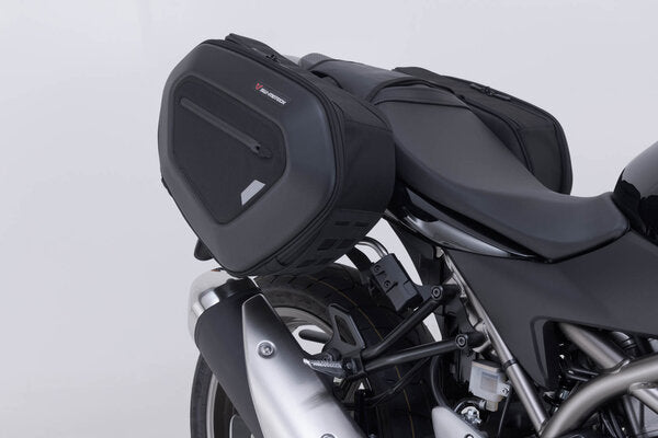 ZESTAW SAKW PRO BLAZE H I STELAŻY SW-MOTECH SUZUKI SV650 ABS (15-), SV650 X (18-) BLACK 5