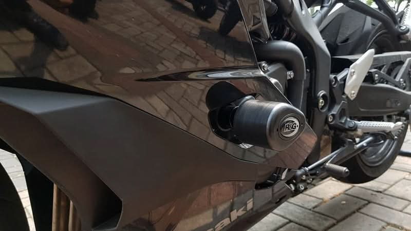 CRASHPADY AERO RG RACING KAWASAKI ZX-25R 20- BLACK 1