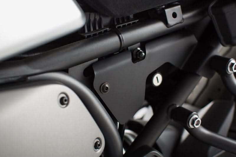 ZESTAW ZABEZPIECZAJĄCY MOTOCYKL SW-MOTECH YAMAHA XSR 700 (15-) / XSR 700 XTRIBUTE (19-) 5