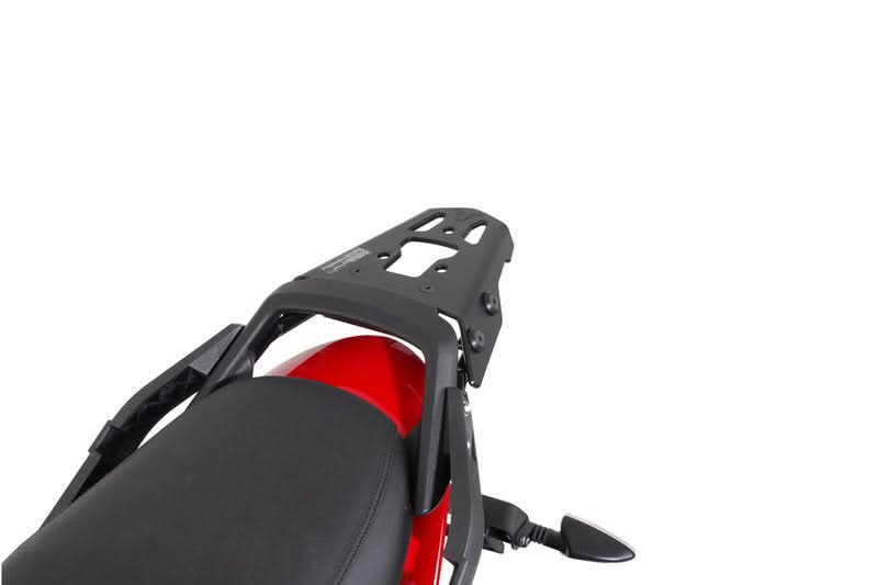 STELAŻ POD PŁYTĘ MONTAŻOWĄ KUFRA ALU-RACK SW-MOTECH TRIUMPH SPRINT ST 1050/TIGER 1050 SE BLACK 1
