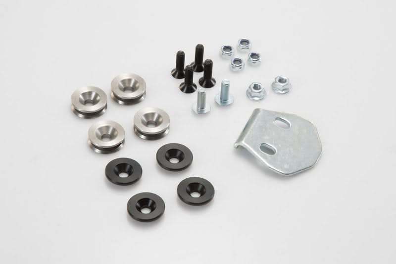 ZESTAW KUFRA CENTRALNEGO TRAX ADV SW-MOTECH BMW R1200 R/RS (14-18) R1250 R/RS (18-) SILVER 7