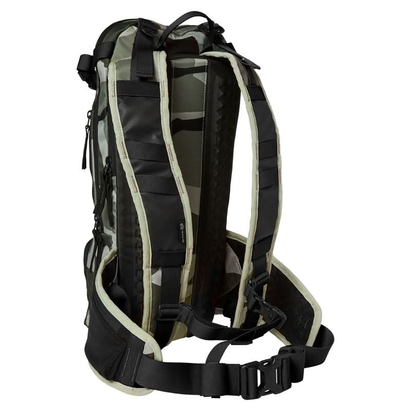 PLECAK FOX UTILITY 10L HYDRATION PACK GREEN CAMO MEDIUM 3