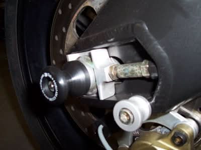 SLIDERY TYLNEJ OSI RG RACING BENELLI TORNADO RS 1