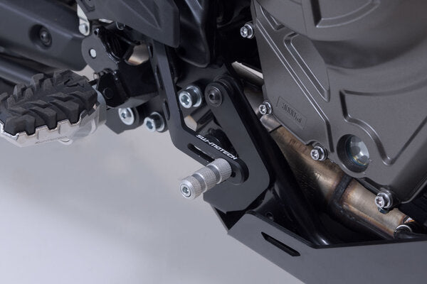 ZESTAW DŹWIGNI ZMIANY BIEGÓW I PEDAŁU HAMULCA SW-MOTECH SUZUKI V-STROM 800 / 800DE (22-) 3