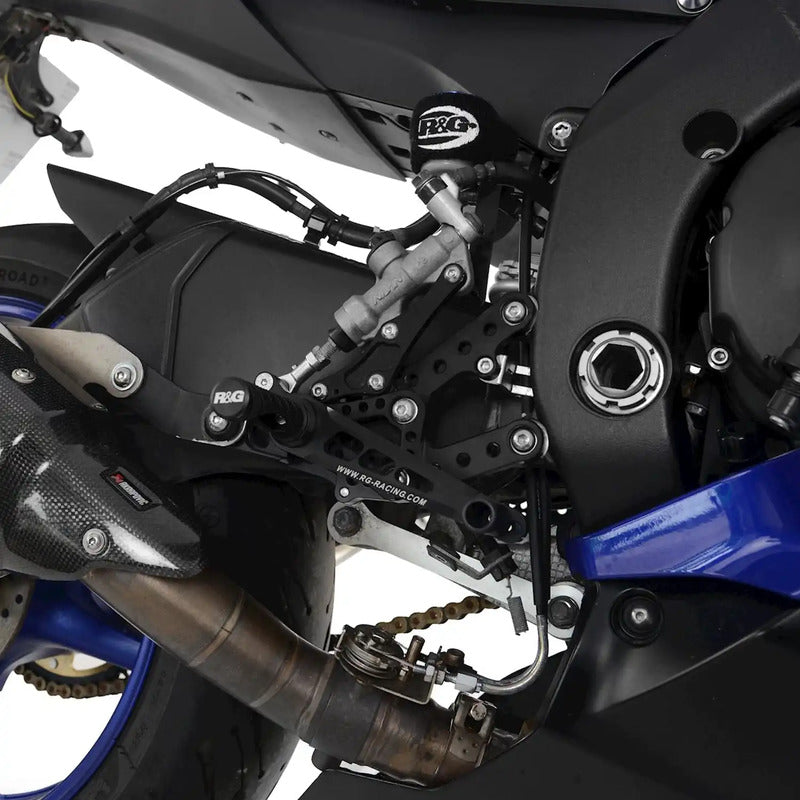 PODNÓŻKI REGULOWANE RG RACING YAMAHA YZF-R6 (17-) BLACK 1
