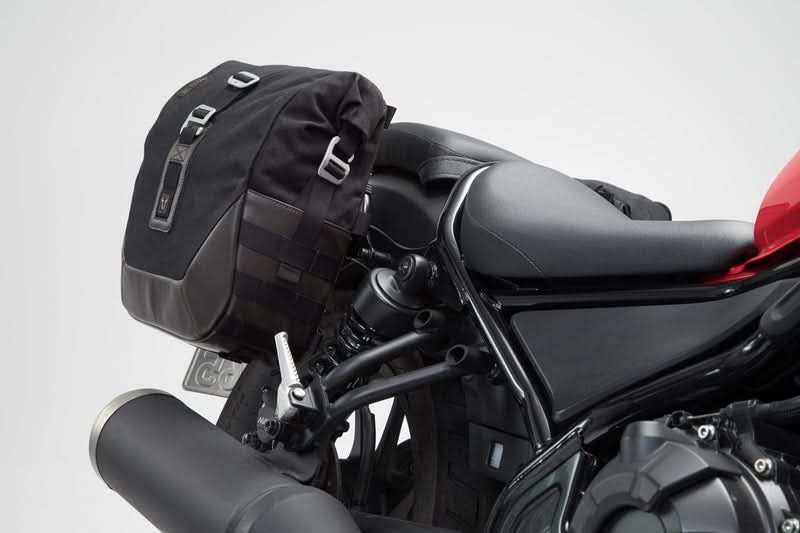 ZESTAW SAKW I STELAŻY LEGEND GEAR SW-MOTECH HONDA CMX500 REBEL (16-) BROWN 3